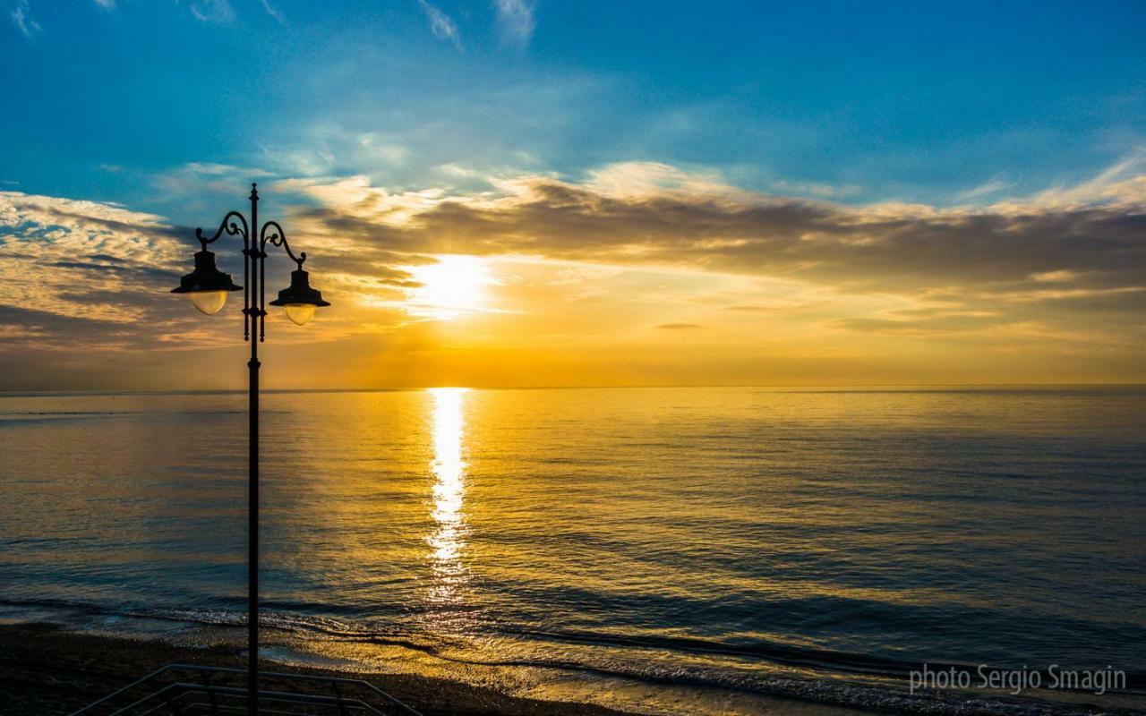 Iris Nº 131 Benalmadena Apartment Ngoại thất bức ảnh